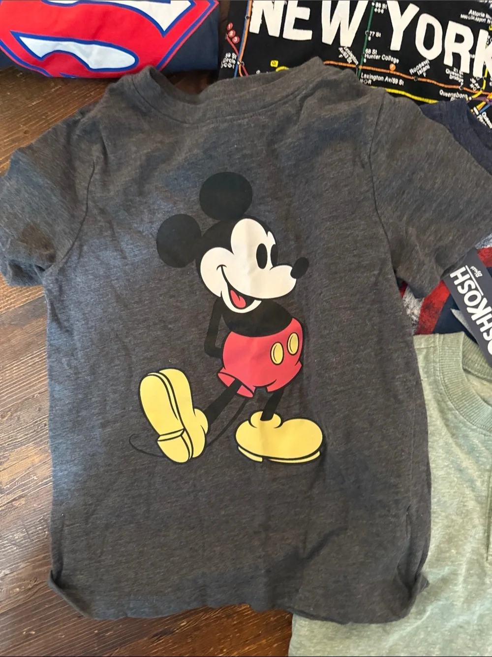 Lot of 8 boys t-shirts, size XS
